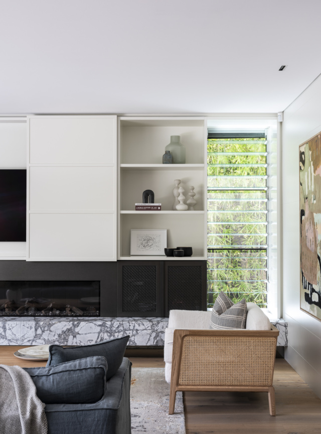 ORIE 23 TV cabinetry