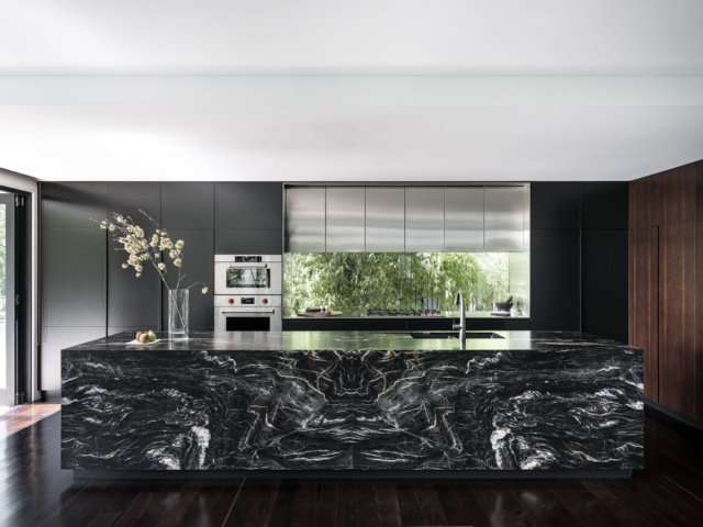 Corben Kiora Ave 0111 PS