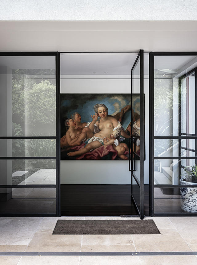 Corben Kiora Ave 0361