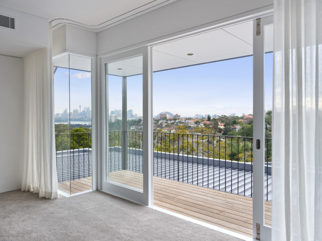 HOGG 14 bedroom balcony