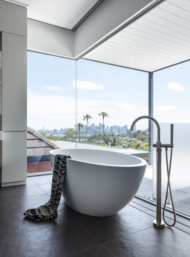 Corben Balzan House 0323 PS