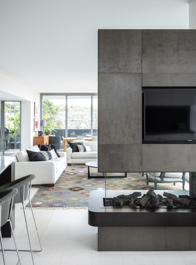 Corben Simpson Apartment 0078