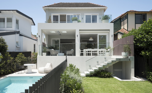 TF Photo Corben TREM 0211a