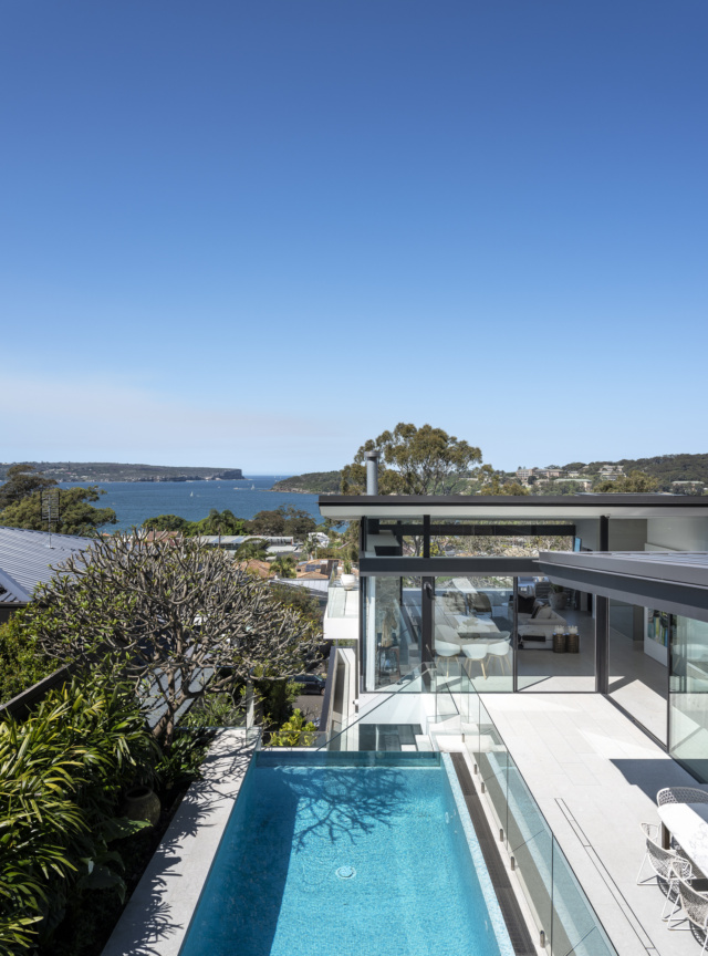 Corben The Grove 0404