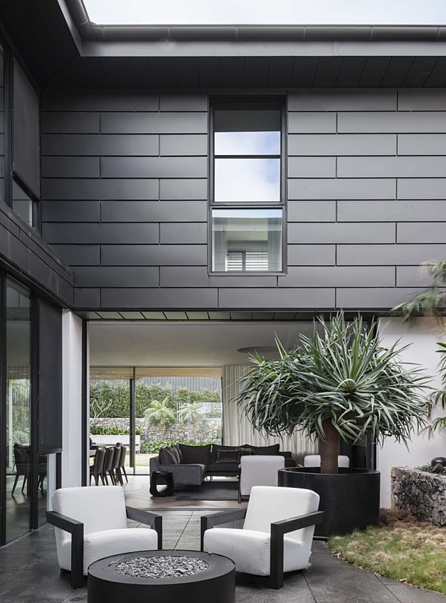 TF Photo Corben 23 Kardinia 0326 PS Web Res