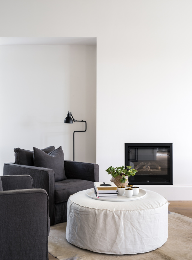 STAA 25 sitting Nook