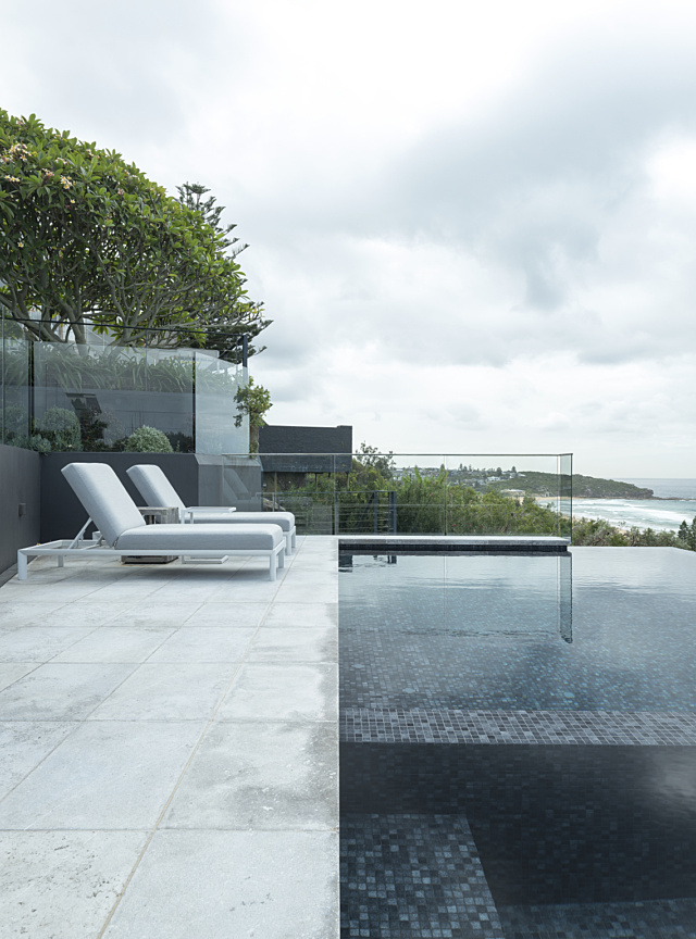 TF Photo Loch St 0225